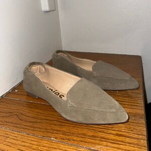 Hush Puppies Hazel Pointe Loafer Sage Size 7